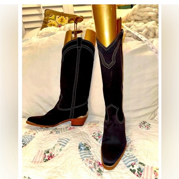 stuff from my closet and my boys new and vintage all perfect condition ❤️❤️❤️ - Picture 3 of 16